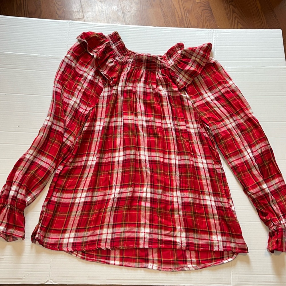 NWT-inner circle-XL-red plaid-L/S, lightweight ,elastic neckline, shirt/blouse.